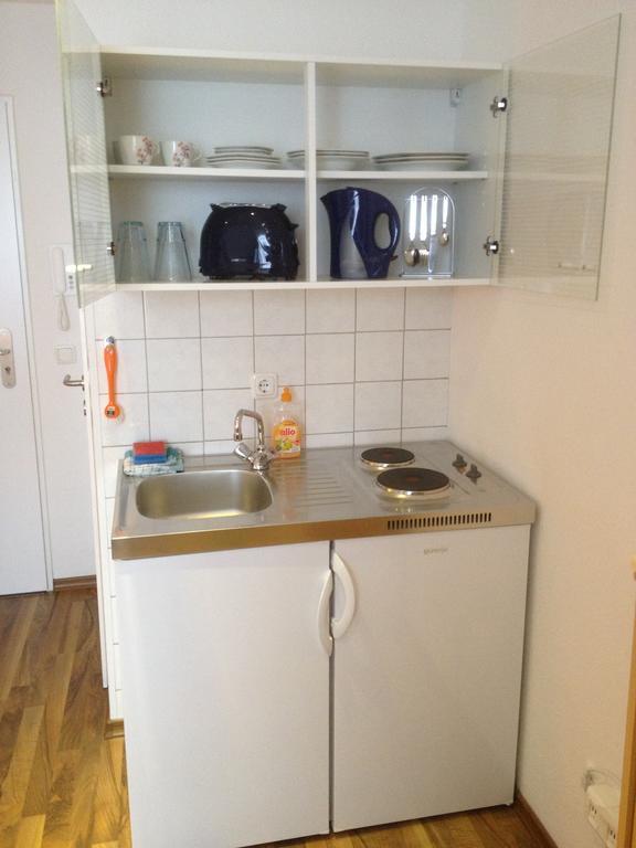 Ferienapartment: An Der Kunstakademie Heimbach Rom bilde